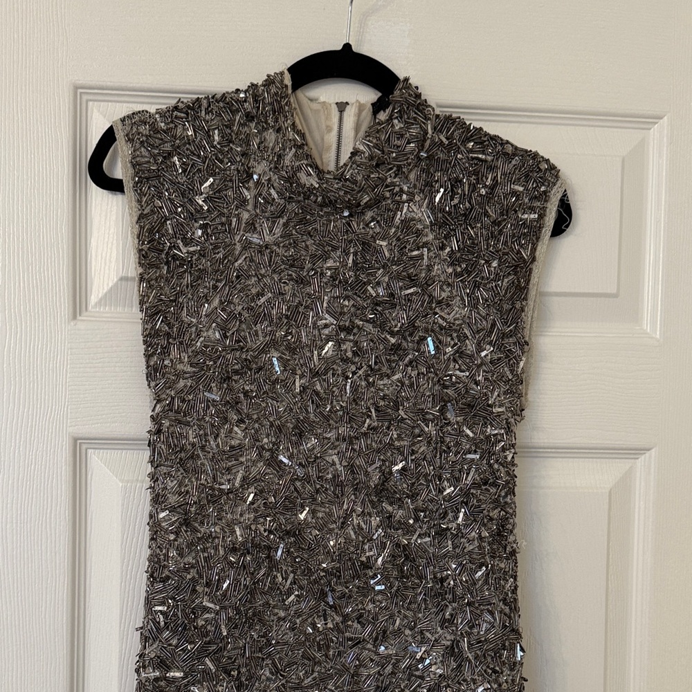 Zara Silver Textured Sleeveless Top - Picture 3 of 5
